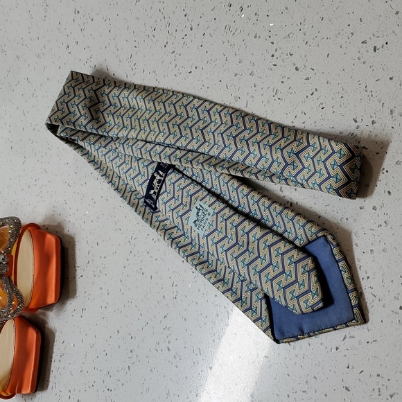 HERMES 100% silk tie - Picture 2 of 5